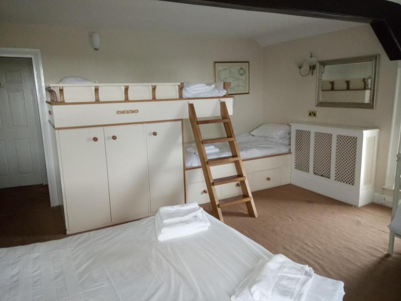 The Dyke Neuk Inn Meldon  Экстерьер фото